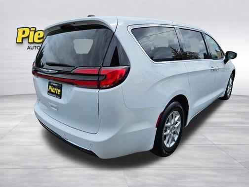 Bright White Clearcoat 2023 Chrysler Pacifica Touring-L