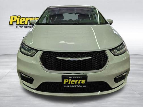 Bright White Clearcoat 2023 Chrysler Pacifica Touring-L