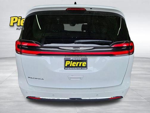 Bright White Clearcoat 2023 Chrysler Pacifica Touring-L