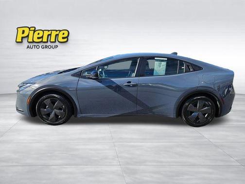 2024 Toyota Prius XLE
