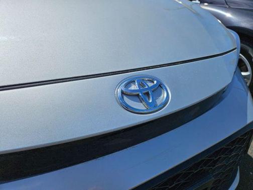 Classic Silver Metallic 2024 Toyota Corolla SE