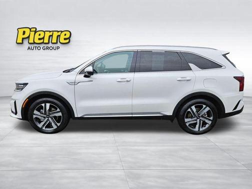 Snow White Pearl 2022 Kia Sorento Plug-In Hybrid SX Prestige