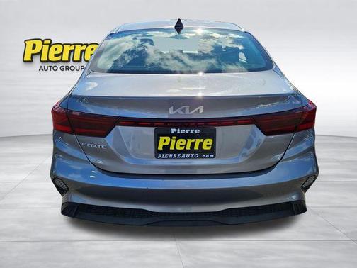 Steel Gray 2024 Kia Forte LXS