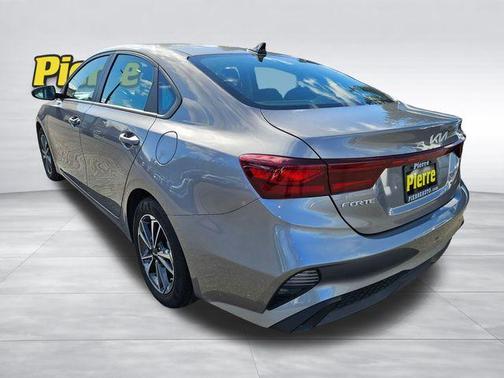 Steel Gray 2024 Kia Forte LXS