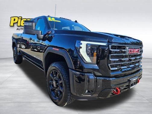 Onyx Black 2026 GMC Sierra 2500 AT4