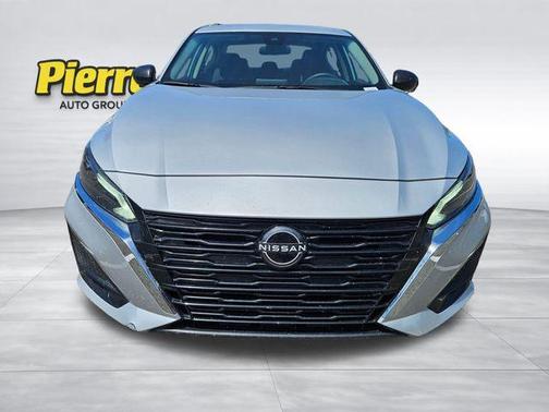 Brilliant Silver Metallic 2024 Nissan Altima 2.5 SV