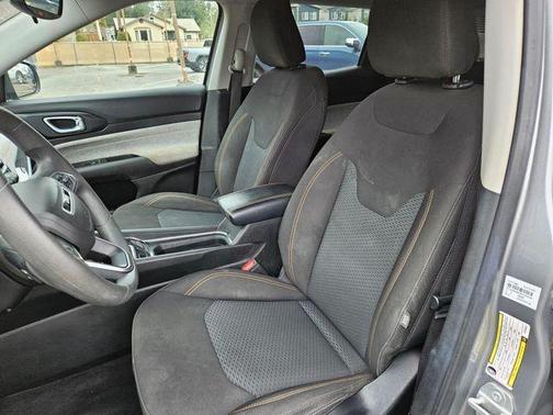 Billet Silver Metallic Clearcoat 2022 Jeep Compass Sport