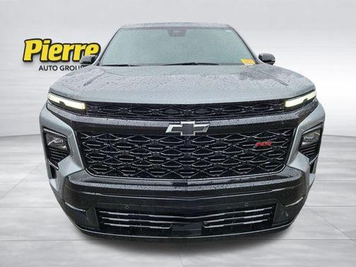 Sterling Gray Metallic 2024 Chevrolet Traverse RS