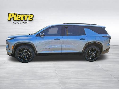 Sterling Gray Metallic 2024 Chevrolet Traverse RS