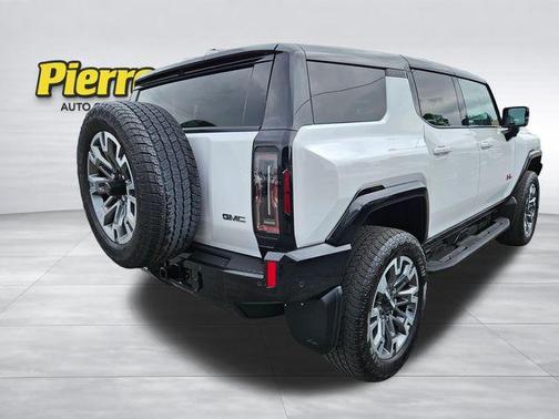White 2025 GMC HUMMER EV SUV 3X