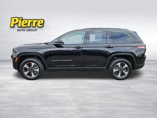 Diamond Black 2024 Jeep Grand Cherokee 4xe Base