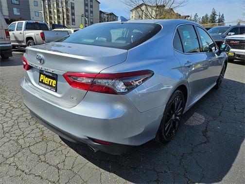 2024 Toyota Camry XLE