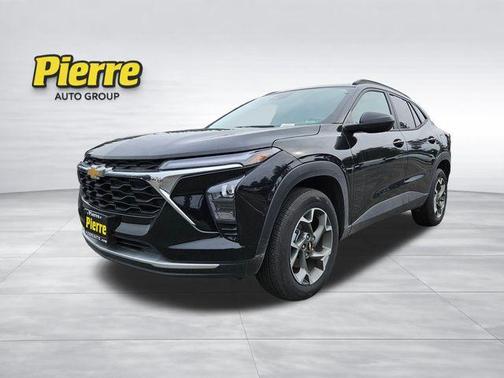 Black Metallic 2025 Chevrolet Trax LT