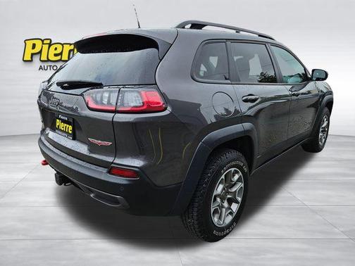 Granite Crystal Clearcoat Metallic 2022 Jeep Cherokee Trailhawk