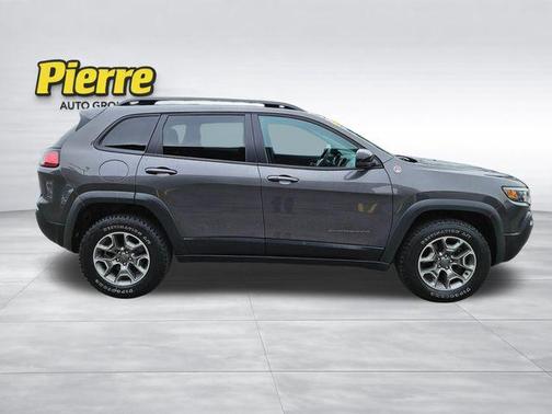 Granite Crystal Clearcoat Metallic 2022 Jeep Cherokee Trailhawk