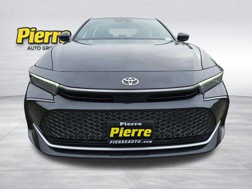 Black 2023 Toyota Crown Limited