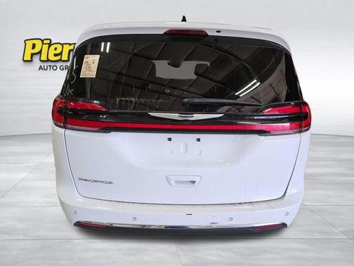 Bright White Clearcoat 2024 Chrysler Pacifica Touring-L