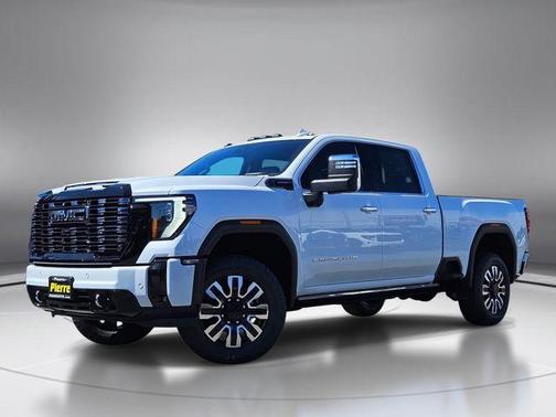 Glacier White 2026 GMC Sierra 3500 Denali Ultimate