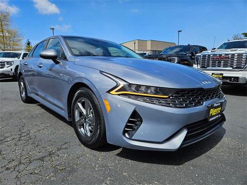 2023 Kia K5 LXS