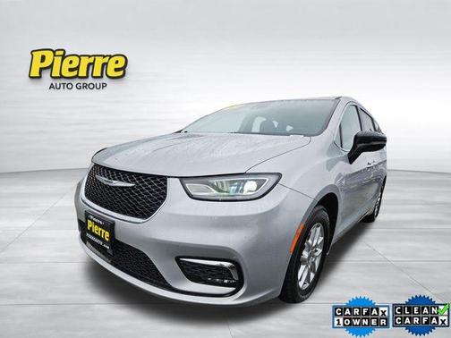 2024 Chrysler Pacifica Touring-L