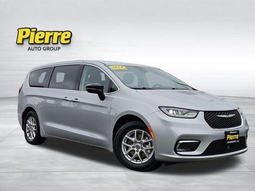 2024 Chrysler Pacifica Touring-L