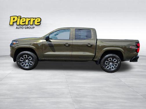 Bronze 2024 Chevrolet Colorado Z71