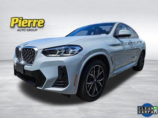 Gray Metallic 2025 BMW X4 xDrive30i