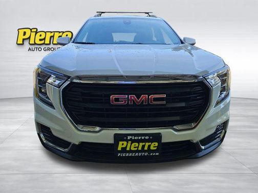 Summit White 2022 GMC Terrain SLE