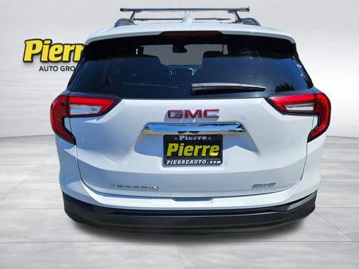 Summit White 2022 GMC Terrain SLE
