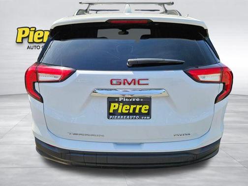 Summit White 2022 GMC Terrain SLE
