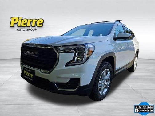 Summit White 2022 GMC Terrain SLE