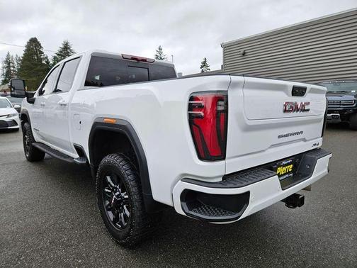 2024 GMC Sierra 3500 AT4
