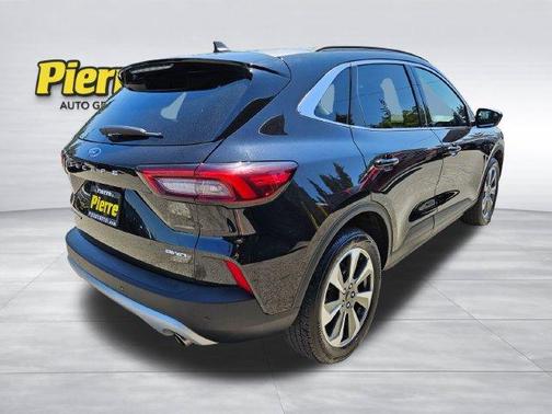 Agate Black Metallic 2025 Ford Escape Platinum