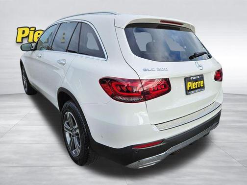 Polar White 2022 Mercedes-Benz GLC 300 Base 4MATIC