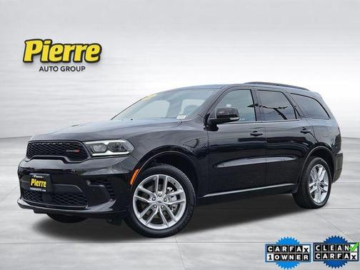 DB Black Crystal Clearcoat 2025 Dodge Durango GT