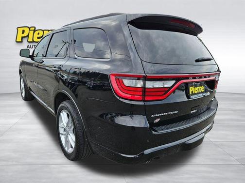 DB Black Crystal Clearcoat 2025 Dodge Durango GT