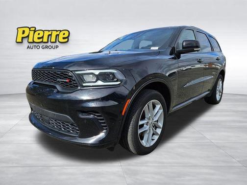 DB Black Crystal Clearcoat 2025 Dodge Durango GT