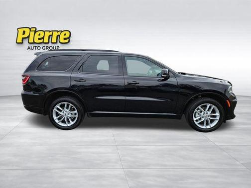 DB Black Crystal Clearcoat 2025 Dodge Durango GT