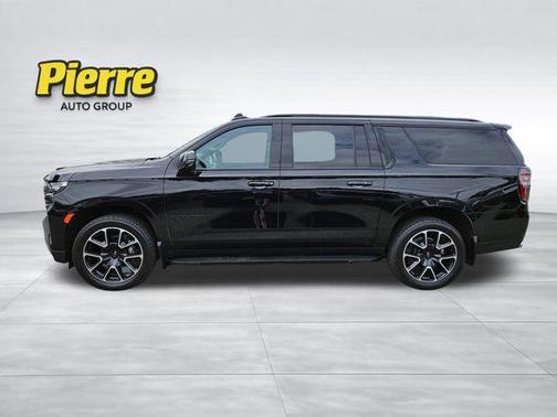 Black 2022 Chevrolet Suburban RST