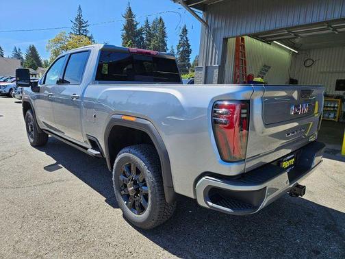 Sterling 2026 GMC Sierra 2500 AT4