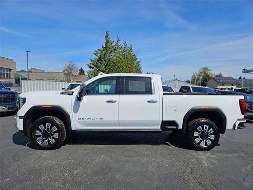 2024 GMC Sierra 3500 Denali