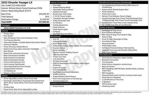 Brilliant Black Crystal Pearlcoat 2023 Chrysler Voyager LX