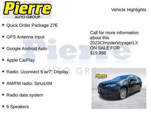 Brilliant Black Crystal Pearlcoat 2023 Chrysler Voyager LX
