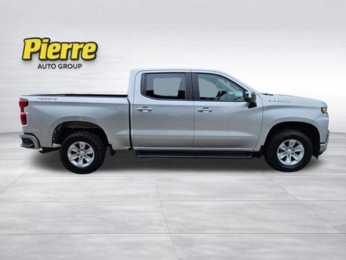 Silver Ice Metallic 2021 Chevrolet Silverado 1500 LT