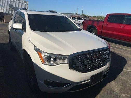 White Frost Tricoat 2019 GMC Acadia Denali