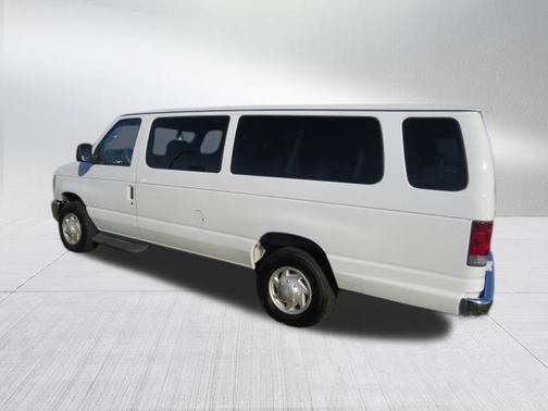 Oxford White Clearcoat 2008 Ford E350 Super Duty XL Wagon