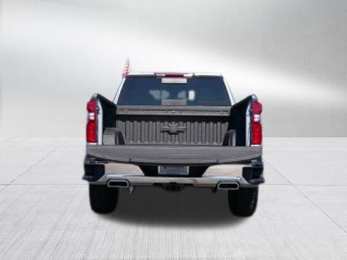 Sterling Gray Metallic 2026 Chevrolet Silverado 1500 LT