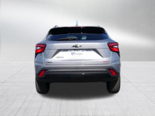 Sterling Gray Metallic 2026 Chevrolet Trax FWD 2RS