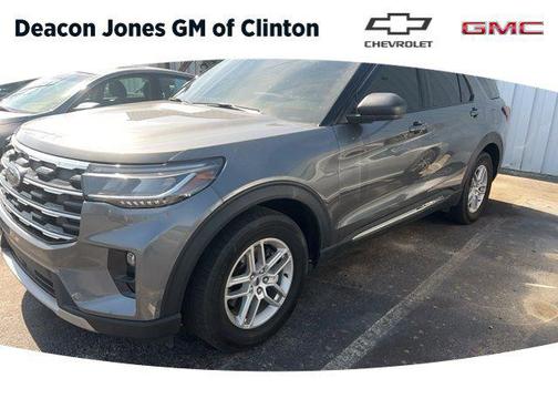 Carbonized Gray Metallic 2025 Ford Explorer Active