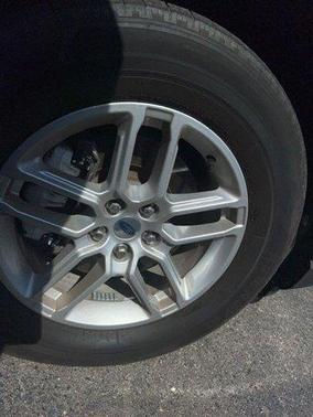 Carbonized Gray Metallic 2025 Ford Explorer Active